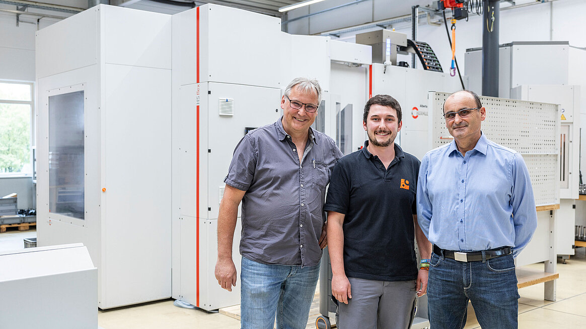 The P&S team: Alexander Roider, Production Manager; Lukas Albert, qualified employee on the C 32 U and Max Stahl, Managing Director